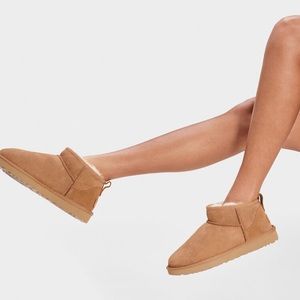 UGG Classic Ultra Mini IN CHESTNUT size 8